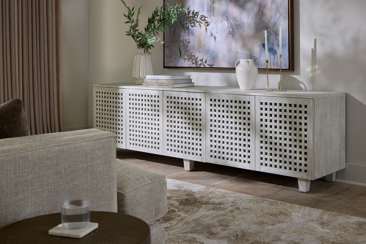 【ジェルバゾーニ】ホワイト コンソール Magnolia Manor - 3 Drawer Hall Console Table - Antique White